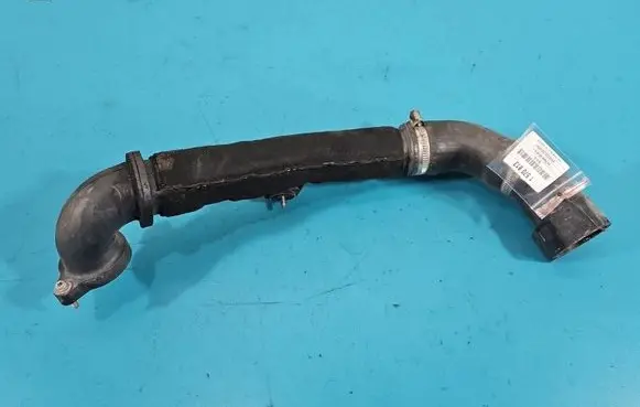 Volkswagen PASSAT B8 Intercooler hose/pipe 04L131111M IMPRK1570813