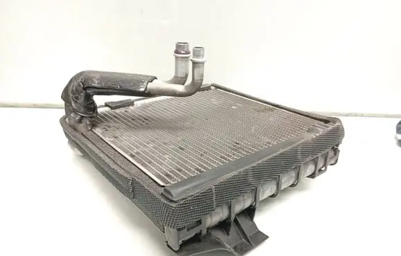 Air conditioning (A/C) radiator (interior)