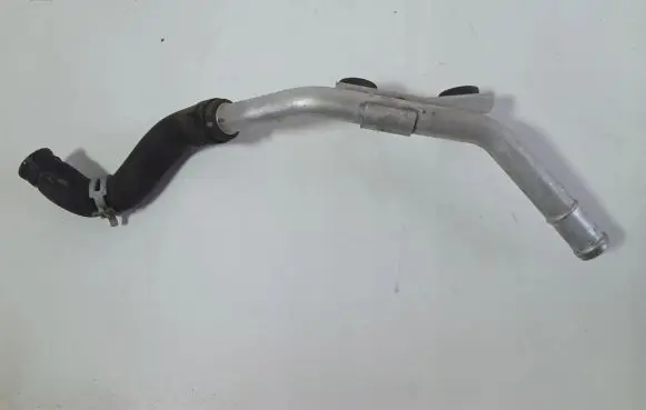 Infiniti Q70 Y51 Engine coolant pipe/hose