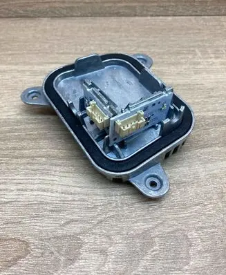 BMW 3 GT F34 LED ballast control module 63117470427 7470427 LeftSide