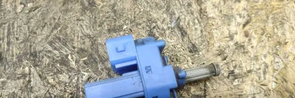 Clutch pedal sensor