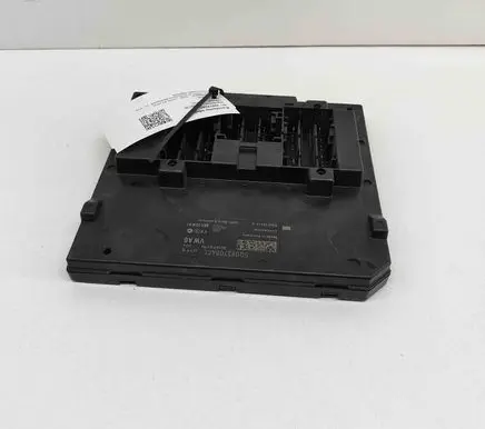 Seat Leon (5F) Central body control module 5WK50913G 5WK50913