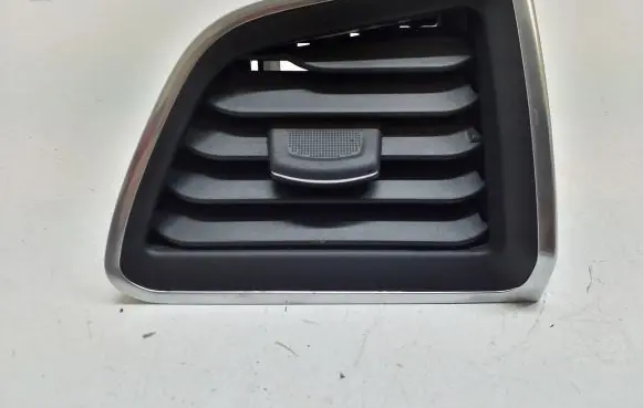 Ford Galaxy Dashboard side air vent grill/cover trim EM2B19893 T20765 EM2B19893C