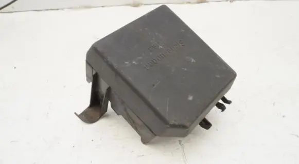 Mercedes-Benz CLK A208 C208 Fuse box cover 2025450803