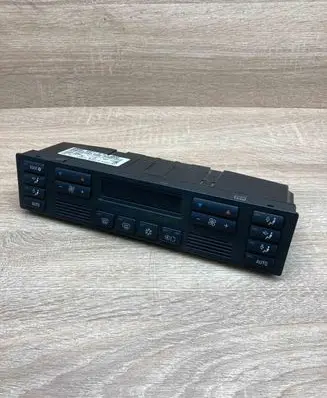 BMW 7 E38 Climate control unit 6901308