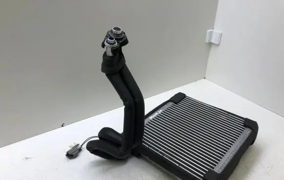 Air conditioning (A/C) radiator (interior)