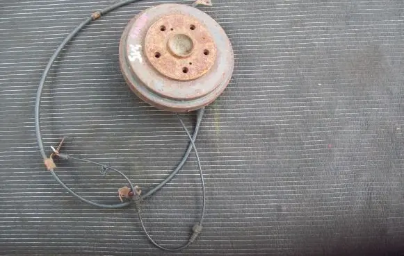 Suzuki SX4 Rear wheel hub
