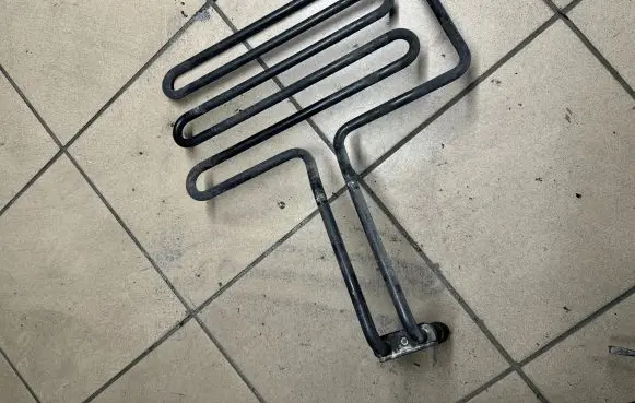 BMW 5 E39 Power steering radiator 32411141819