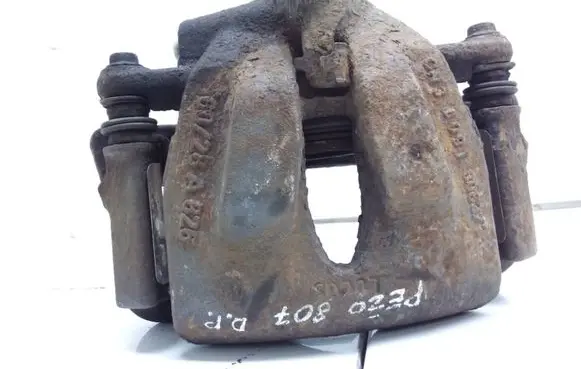 Peugeot 807 Front brake caliper