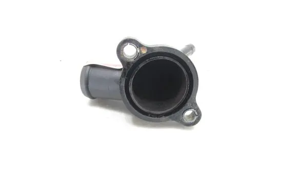 Volkswagen Caddy Engine coolant pipe/hose 04L121131AA