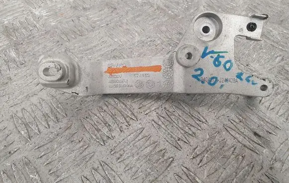 Volvo V60 Engine mount bracket 32249382
