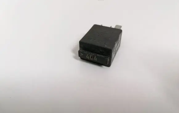 Volkswagen Sharan Other relay 7M0951253C