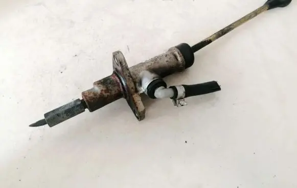 Fiat Marea Clutch master cylinder 1424894