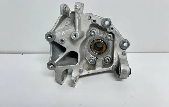 Volvo XC40 Rear wheel hub 32246339