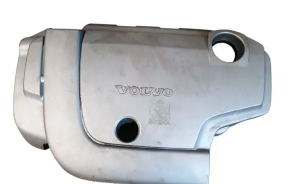 Volvo XC70 Engine cover (trim)