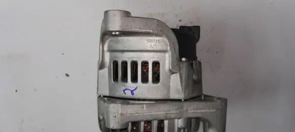 BMW 3 F30 F35 F31 Generator/alternator 7823343