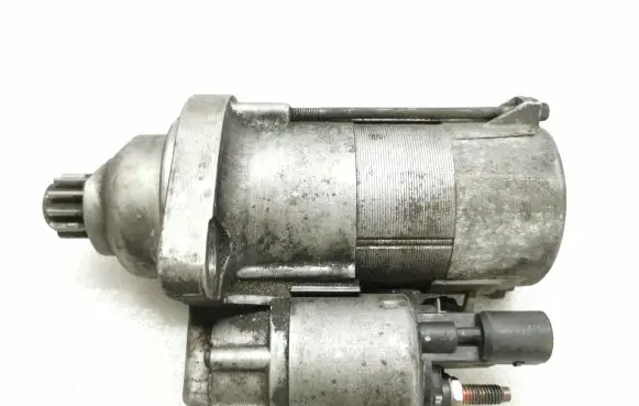 Volkswagen PASSAT B6 Starter motor 02M911024A