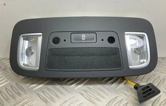 Audi A3 S3 8V Front seat light 8V7947135 5Q0951177