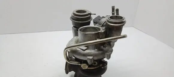 BMW 7 F01 F02 F03 F04 Turbo 7576985 MGT2256S 7936471