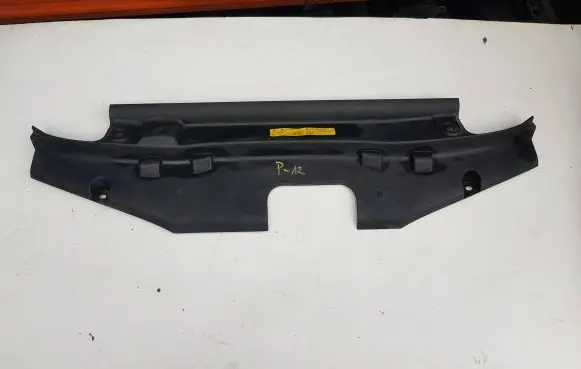 Nissan Primera Radiator trim 61874AV610