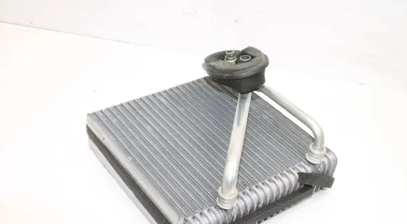 Audi TT TTS Mk2 Air conditioning (A/C) radiator (interior) 