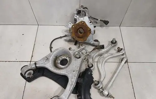 Porsche Taycan 9J1 Rear wheel hub 971505436F