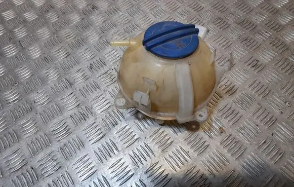 Audi TT TTS Mk2 Coolant expansion tank/reservoir 1K0121407A