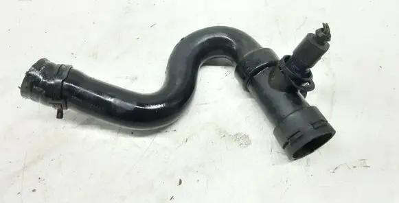 Audi A6 S6 C5 4B Engine coolant pipe/hose