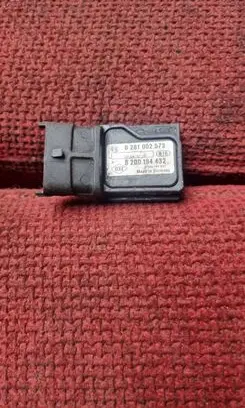 Renault Megane II Air pressure sensor 8200194432 0281002573