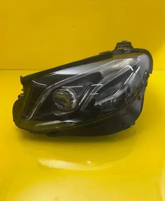 Mercedes-Benz E W213 Headlight/headlamp A2139067506