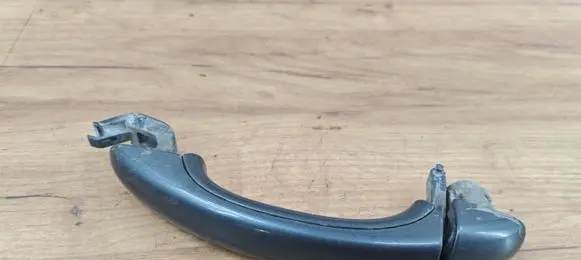 Volkswagen Touareg I Front door exterior handle 7L6837205A