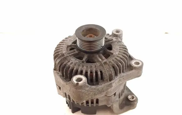 BMW 5 E60 E61 Generator/alternator 7789981 2542611B TG17C010