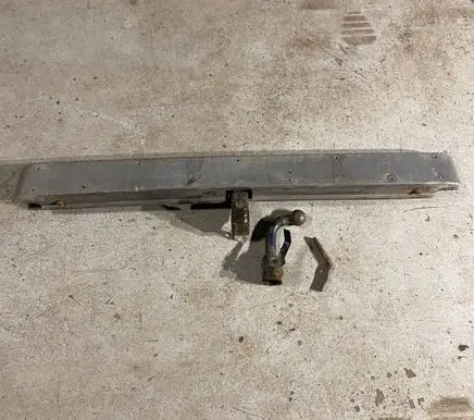 Mercedes-Benz 190 W201 Rear bumper support beam 2018801871