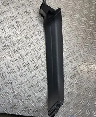 Audi Q7 4M Centre console side trim rear 490019200 4M0867607