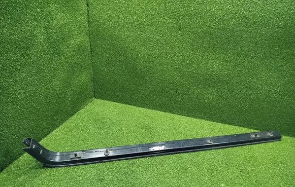 Renault Trafic III (X82) Sliding door middle rail 777602119R