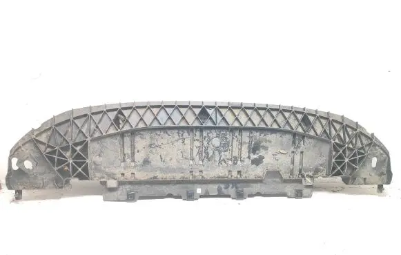 Front bumper skid plate/under tray