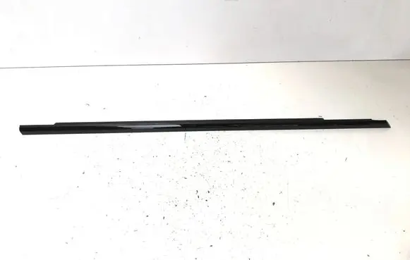 Chery 7 Front door windshield rail