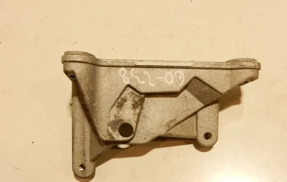 BMW X5 E70 Fuel pump bracket 13517805421 7805421 60238
