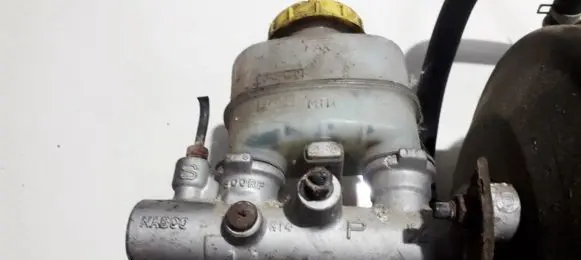 Nissan Almera Master brake cylinder BM44 BM-44