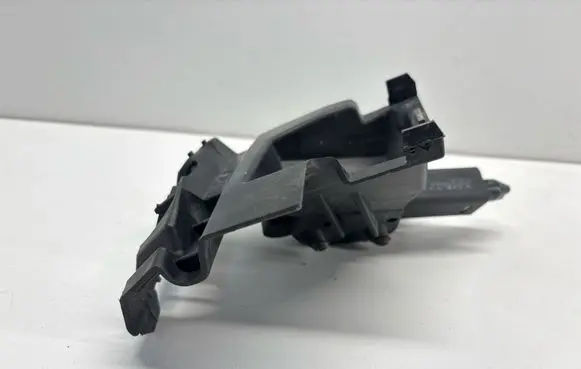 Volvo XC70 Headlight washer spray nozzle 30655066