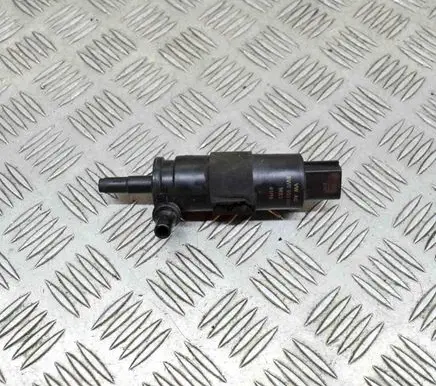 Audi A5 Windscreen/windshield washer pump 8W0955647