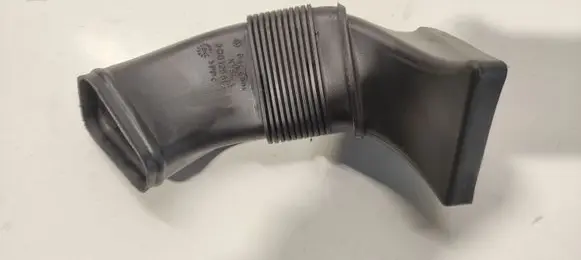 Volkswagen Phaeton Air intake duct part 3D0129617