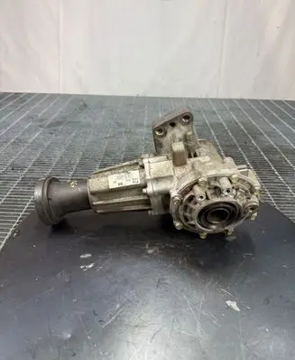 SsangYong Tivoli Gearbox transfer box case K3200035100