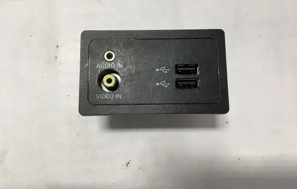 Infiniti Q50 USB socket connector 284H34GA2B