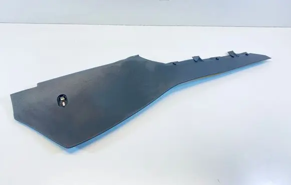 Foot area side trim
