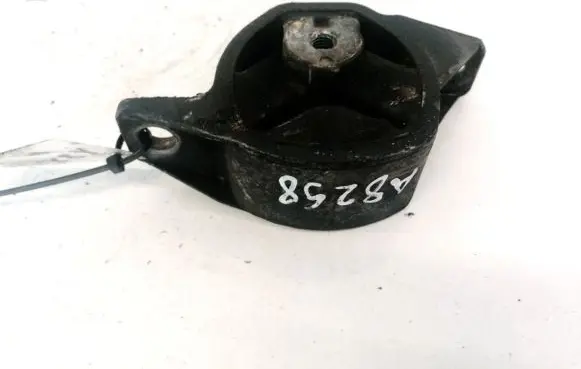 Audi A6 S6 C5 4B Engine mount bracket 4B0399151R