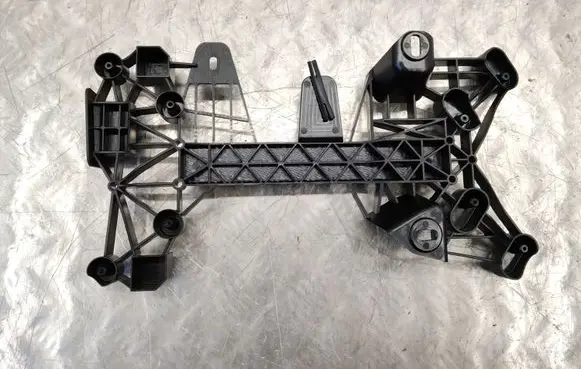 BMW iX Sound amplifier holder/bracket 8717267