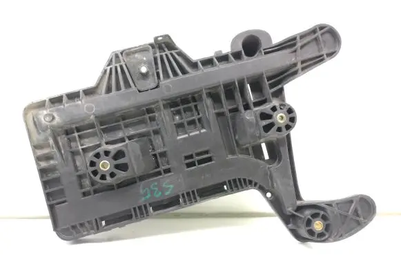 Volkswagen Golf Plus Battery tray 1K0915333C