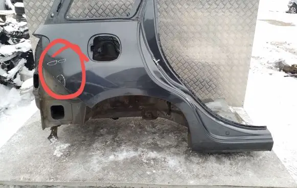 Fiat 500L Rear quarter panel 