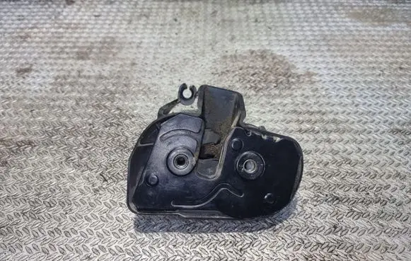 Volkswagen Transporter - Caravelle T5 Sliding door lock 